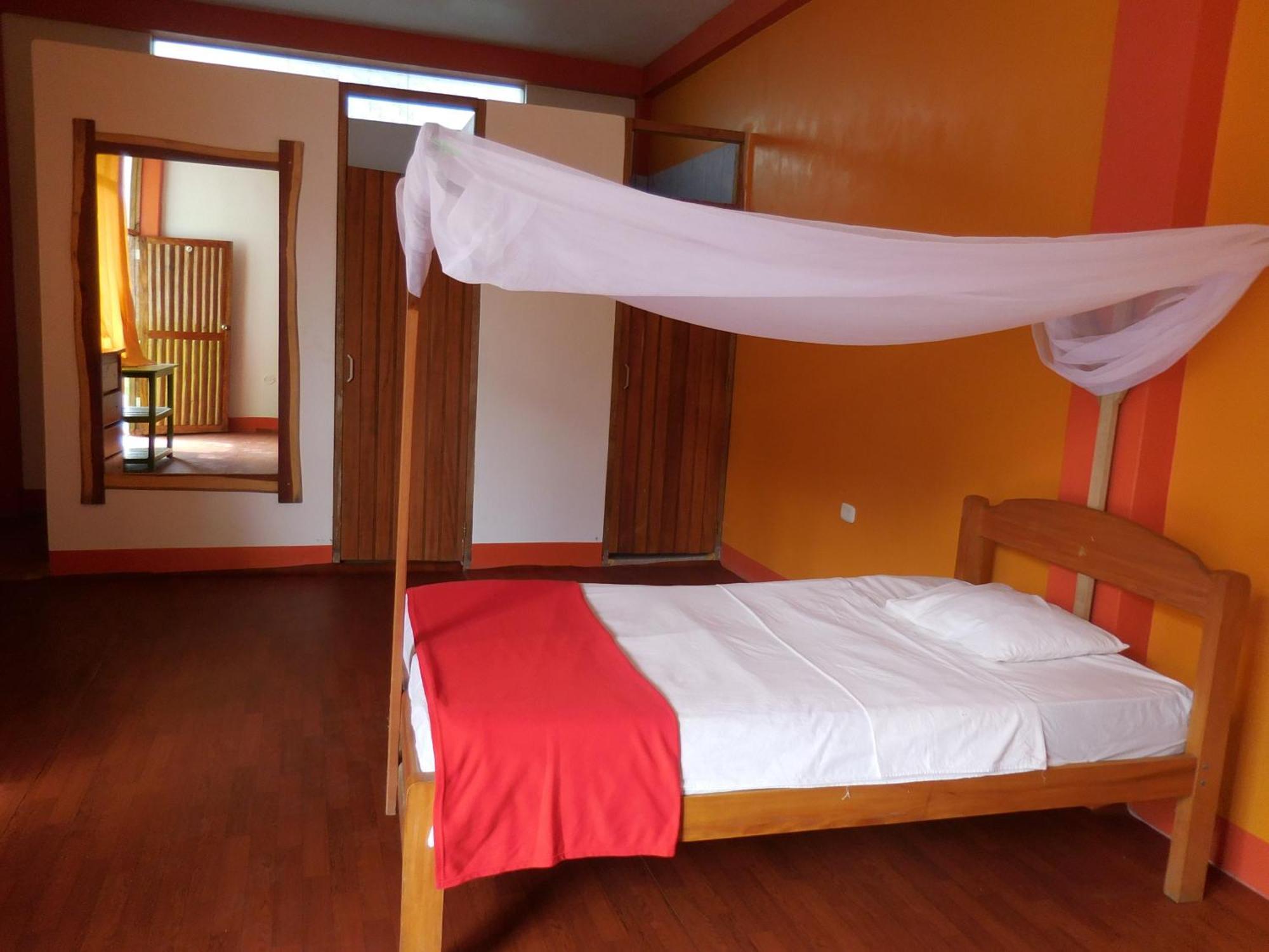 Tambopata Hostel Puerto Maldonado Exteriér fotografie