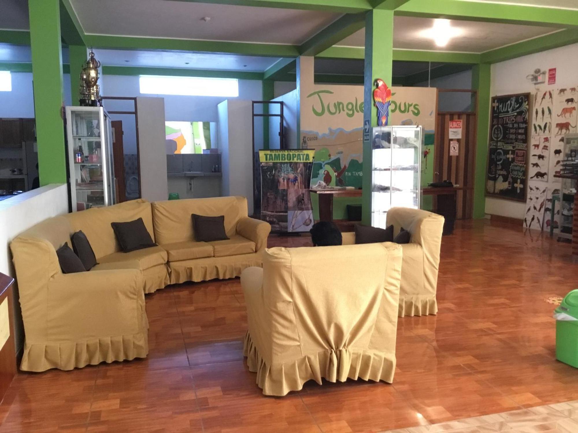 Tambopata Hostel Puerto Maldonado Exteriér fotografie