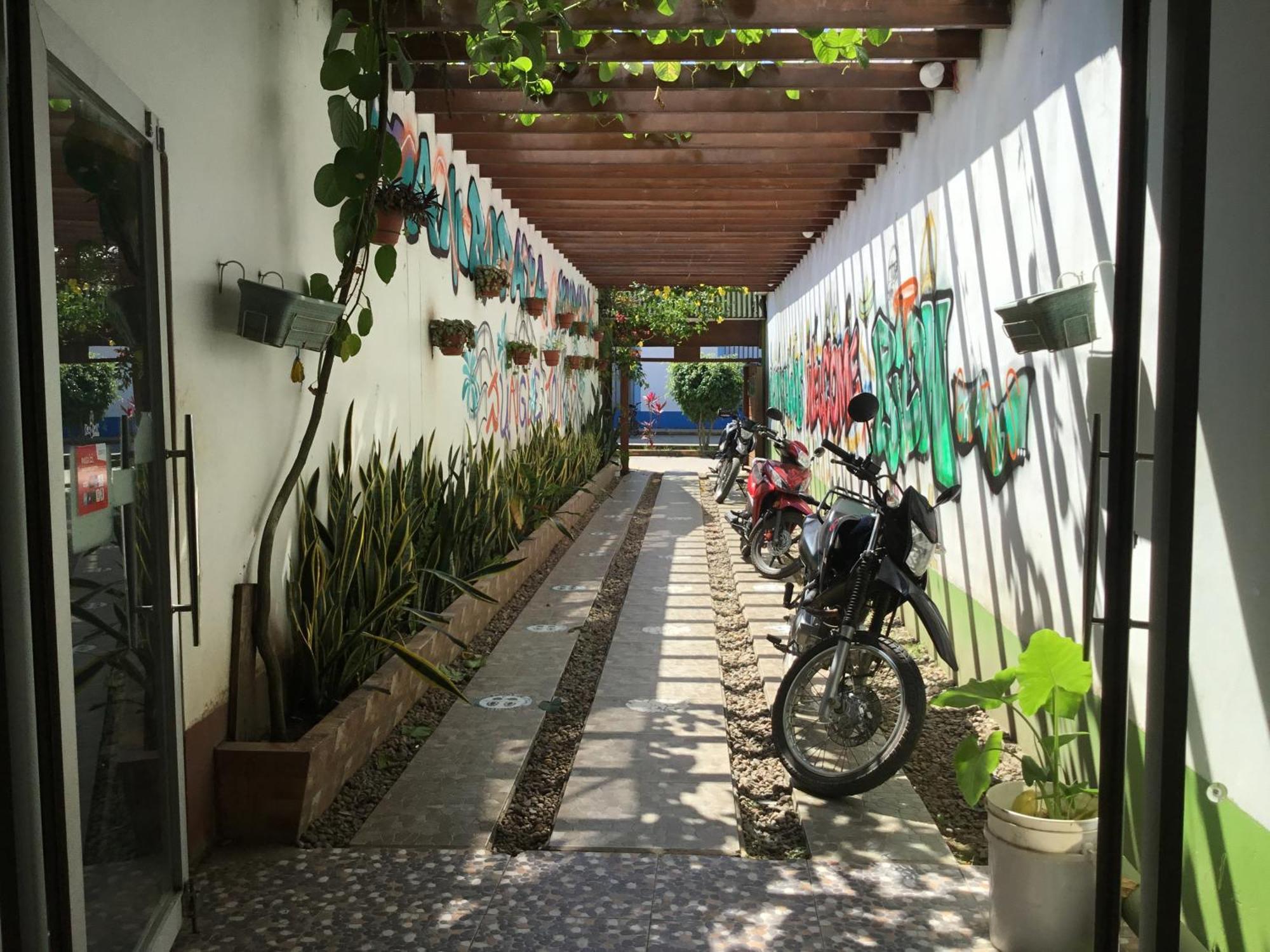 Tambopata Hostel Puerto Maldonado Exteriér fotografie