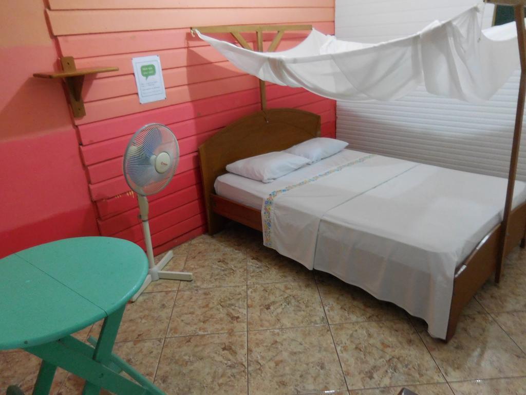 Tambopata Hostel Puerto Maldonado Exteriér fotografie